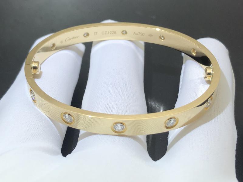 CLASSIC MODEL,10 DIAMONDS