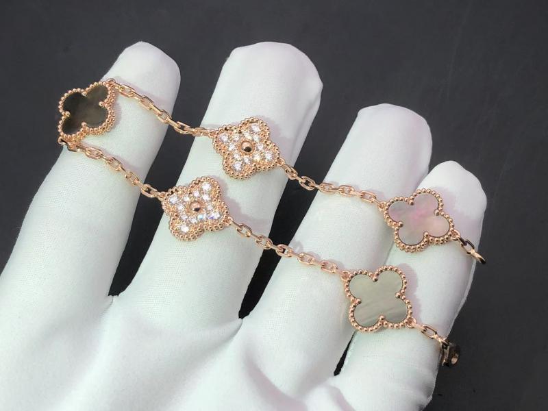  bracelet, 5 motifs 16