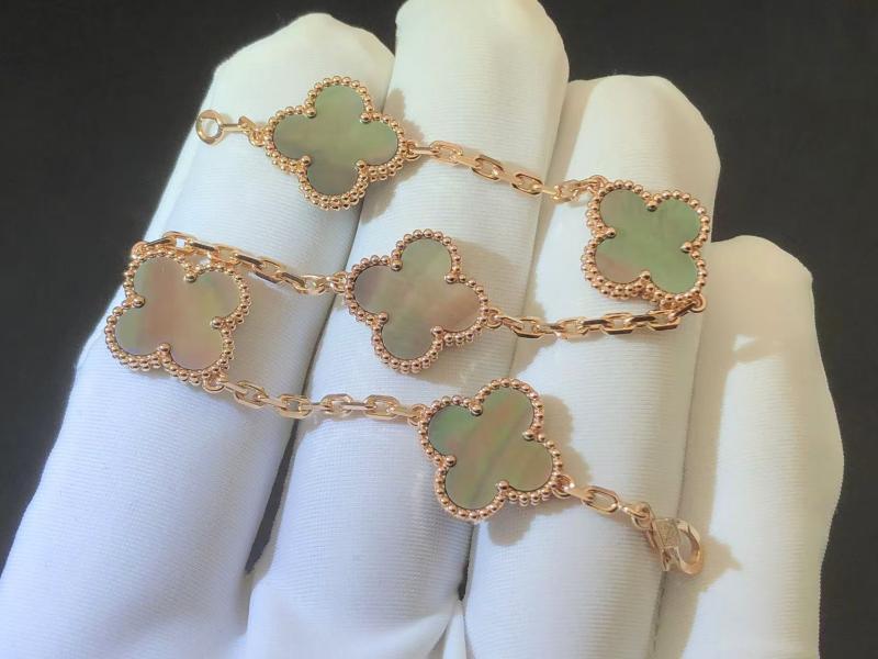  bracelet, 5 motifs 8